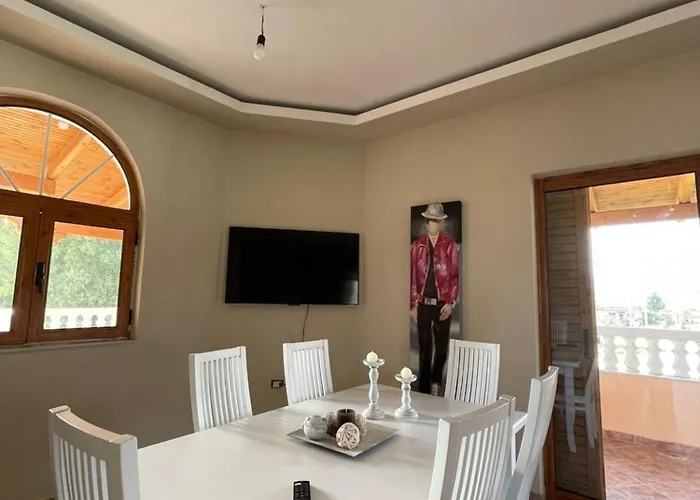 Kapllani Daire Delvine