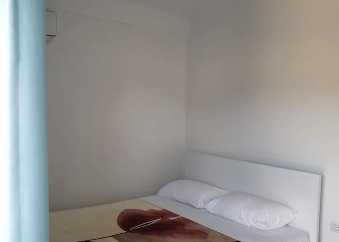 Daire Kapllani Delvine